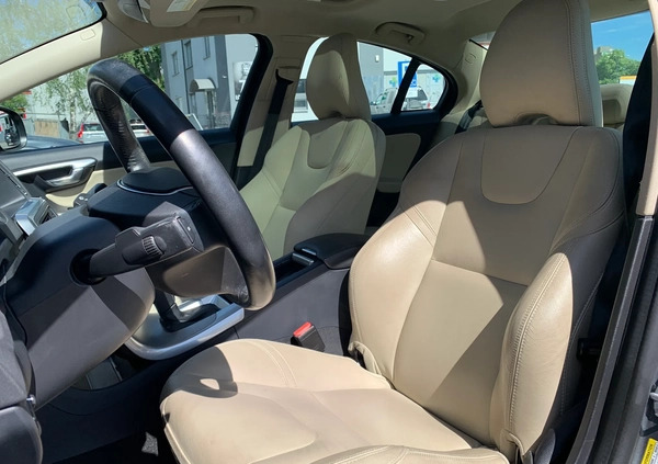 Volvo S60 cena 78900 przebieg: 66710, rok produkcji 2017 z Lubsko małe 277